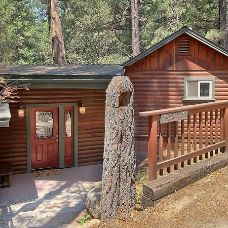 1L The Tree House Villa North Wawona Exterior photo